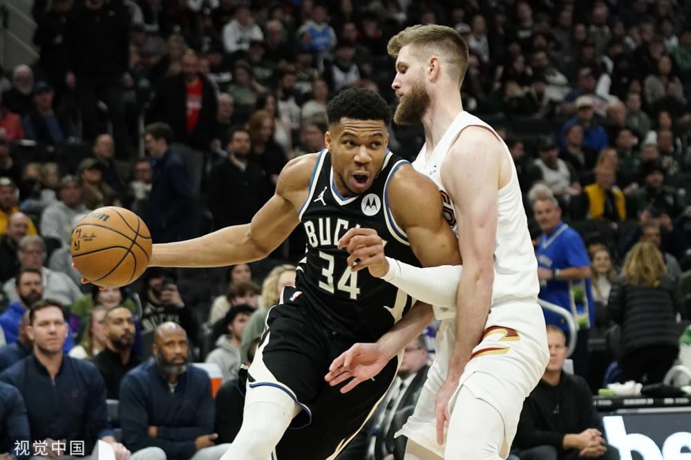 起伏不定 起伏不定