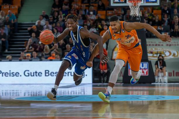 秀与球队提 秀与球队提