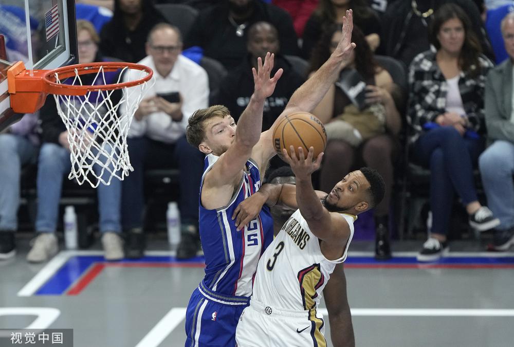 一个生动的 一个生动的