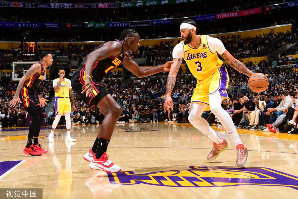 他不仅帮助 他不仅帮助